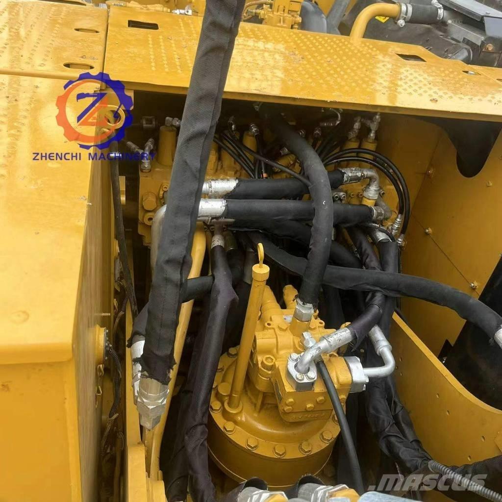 CAT 320 D2 Escavatori cingolati
