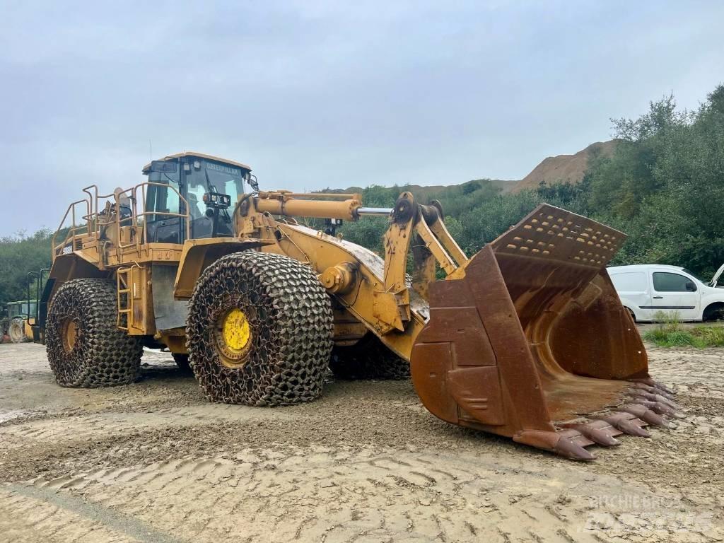 CAT 988 H Pale gommate
