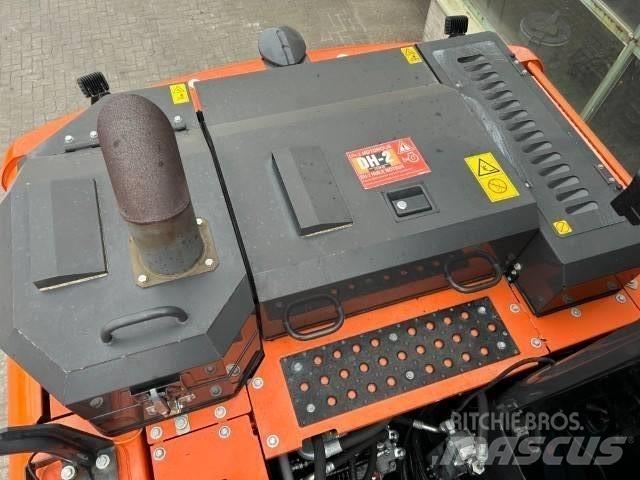 Hitachi ZX 140 W-6 Escavatori gommati