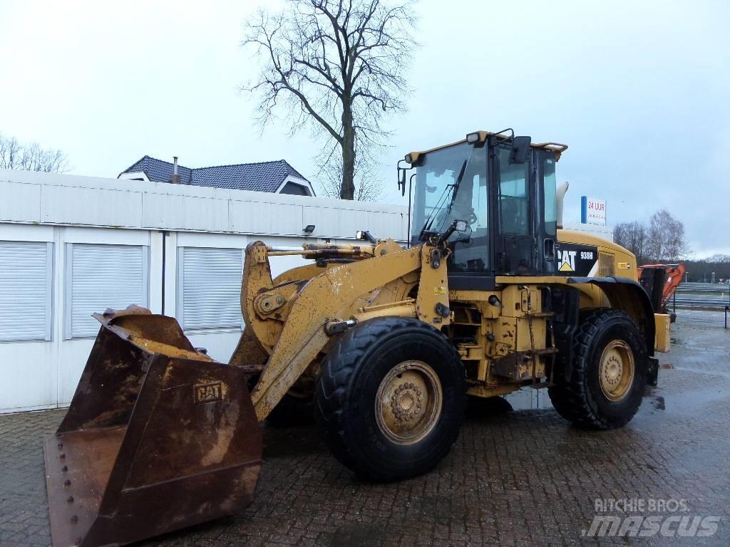 CAT 938 H Pale gommate