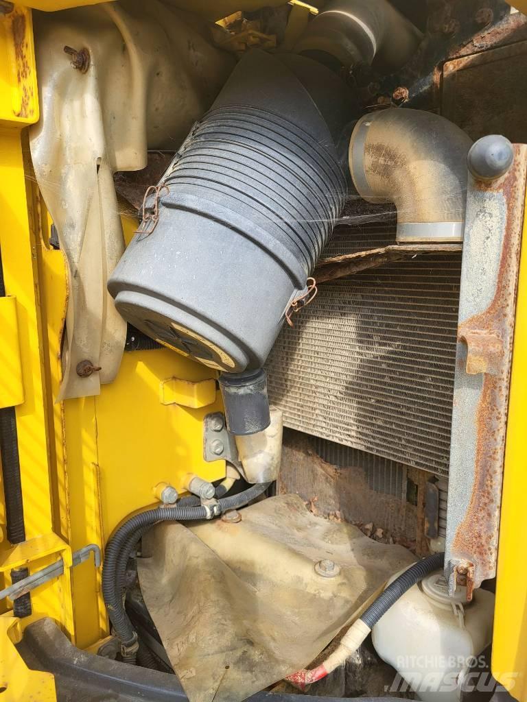 Komatsu PC138US-8 Escavatori cingolati