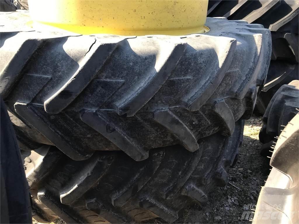 Michelin 520/85R46 Pneumatici, ruote e cerchioni