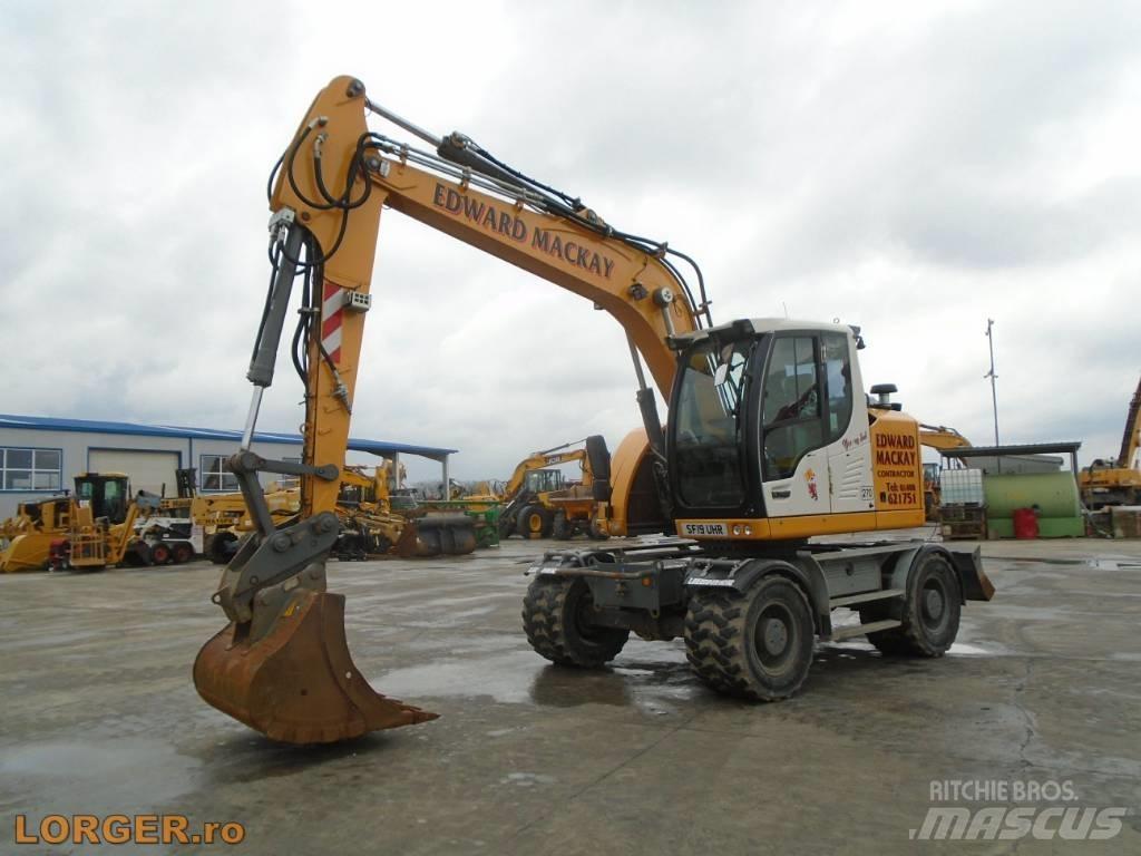 Liebherr A 914 Escavatori gommati