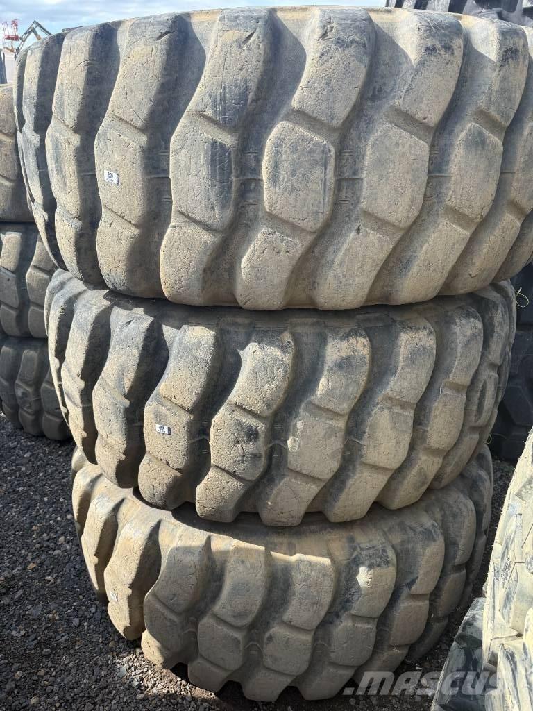 Bridgestone 23.5R25 Pneumatici, ruote e cerchioni