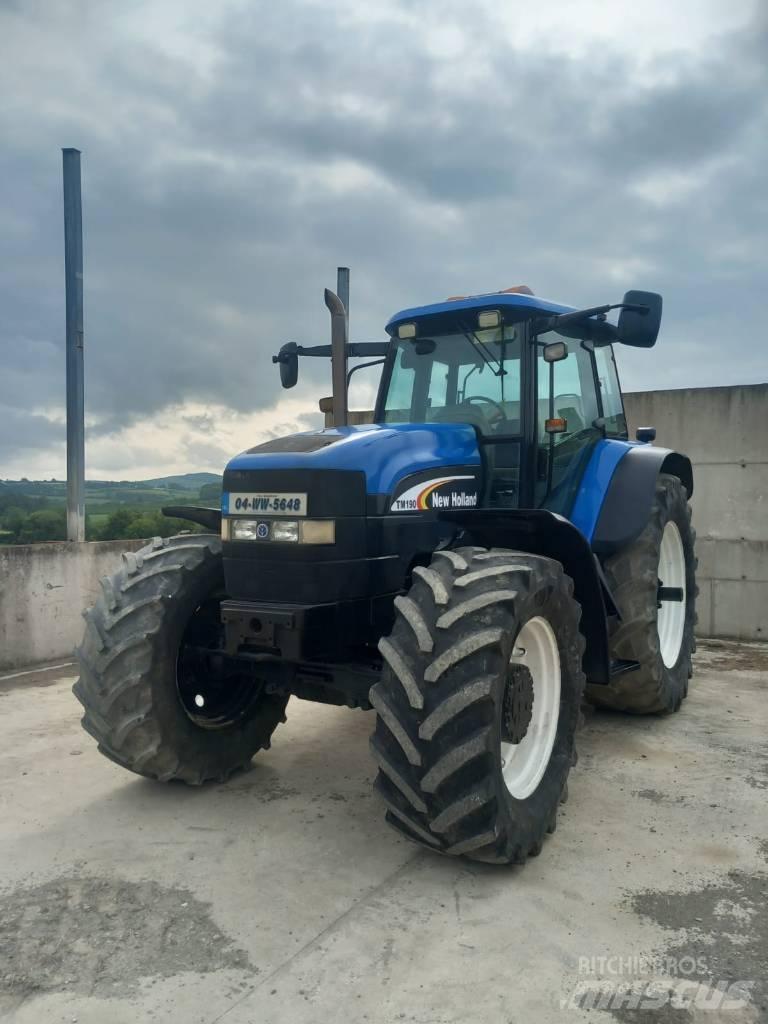 New Holland TM 190 Trattori