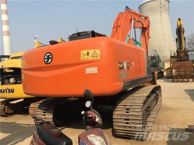 Hitachi ZX 200 Escavatori cingolati