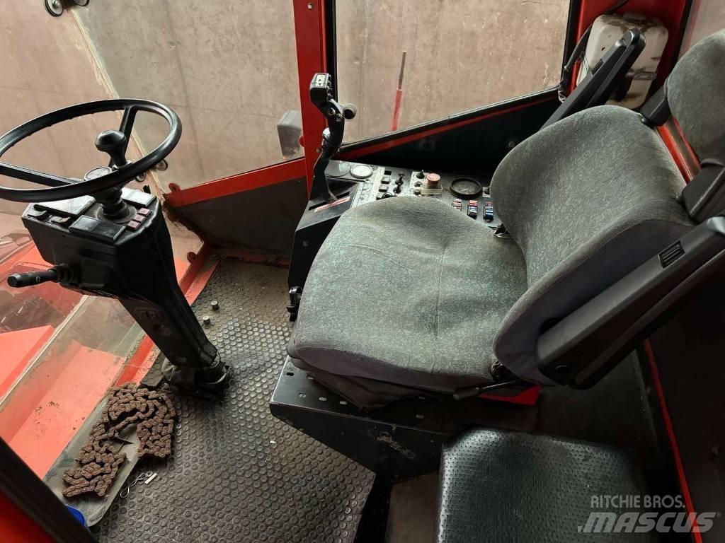 Bourgoin JL 410 A Mietitrebbiatrici