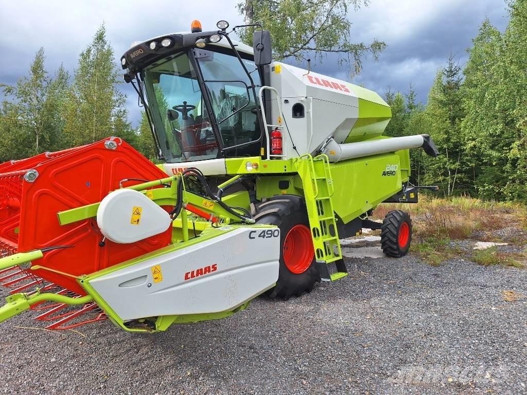 CLAAS Avero 240 Mietitrebbiatrici