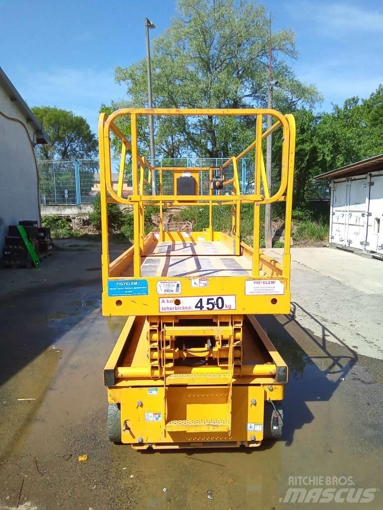 Haulotte Compact 10 Piattaforme a pantografo