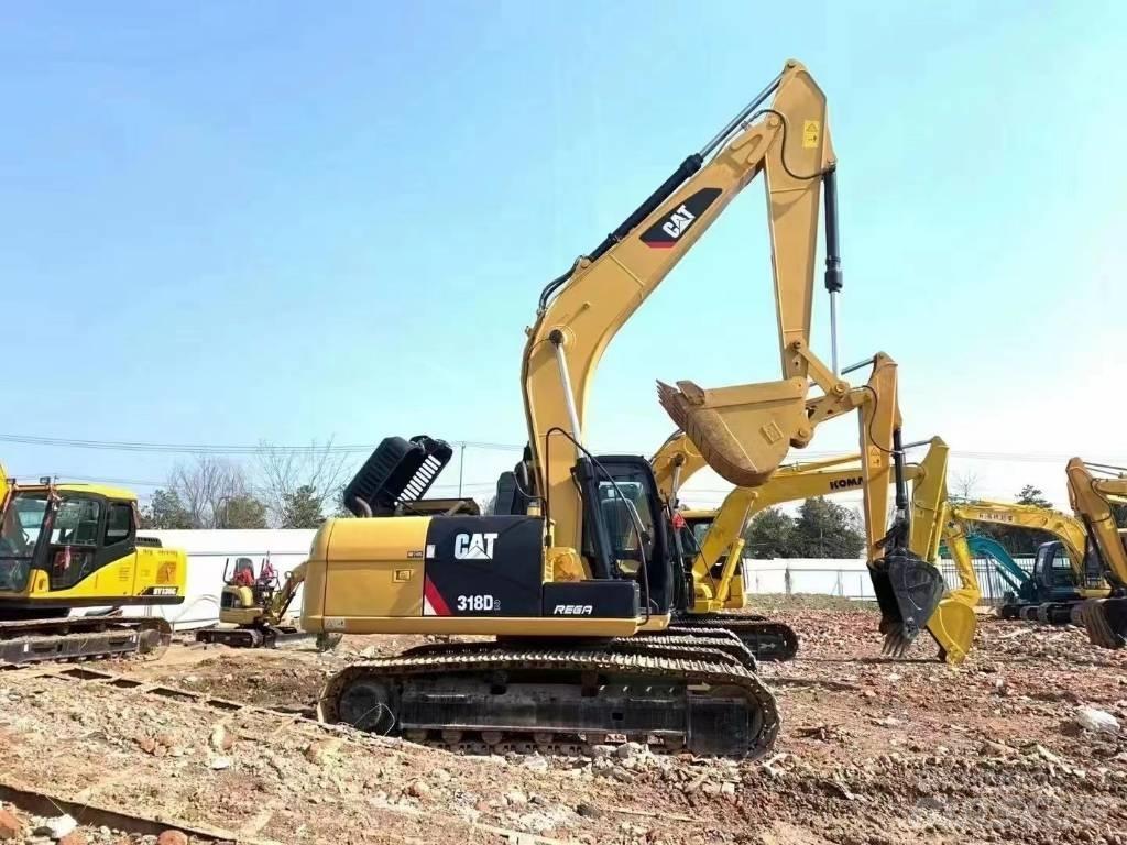 CAT CAT318D Escavatori cingolati