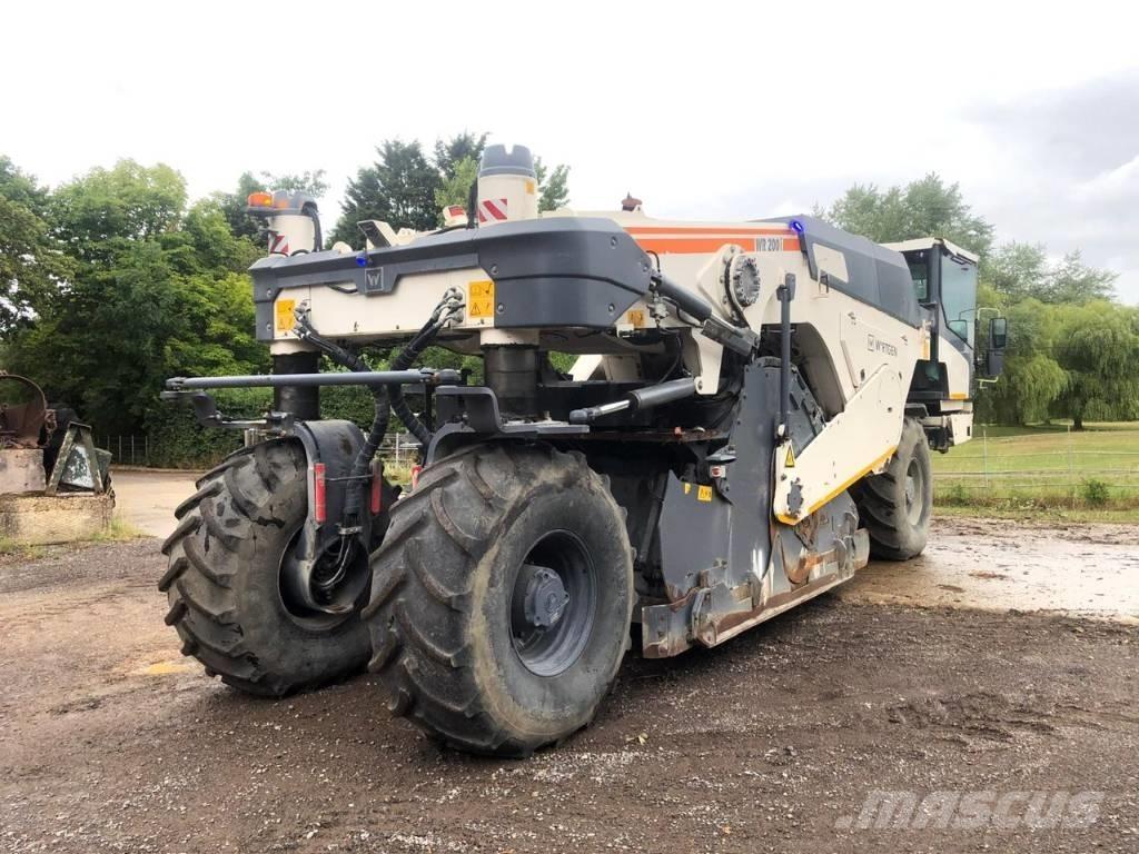Wirtgen WR200i Compattatori da suolo