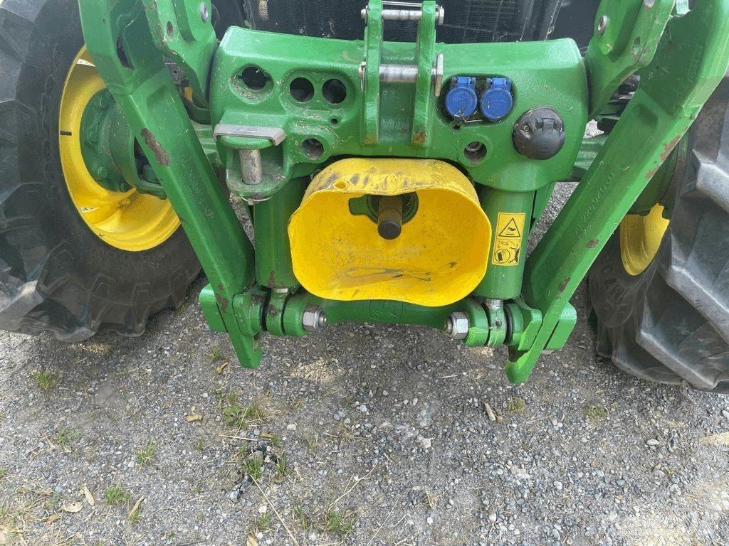 John Deere 6120 M Trattori