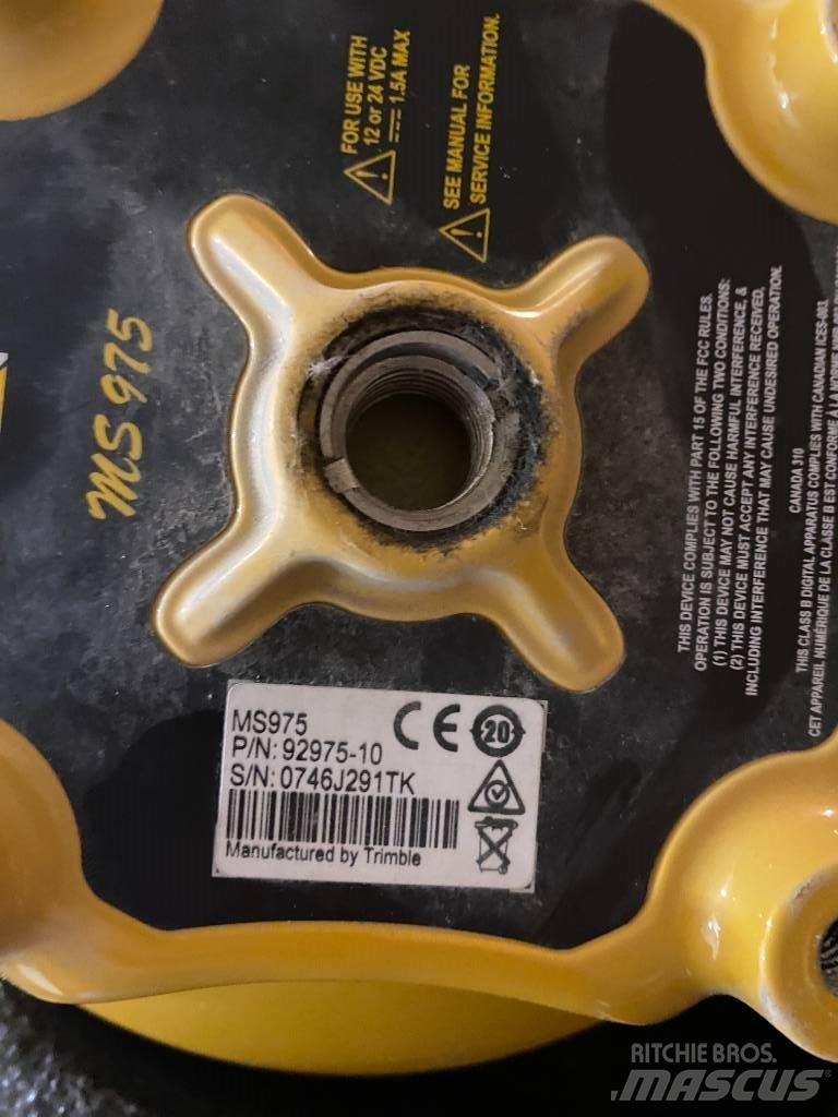 Trimble CB460 vals Strumenti, apparecchiature di misurazione e automazione