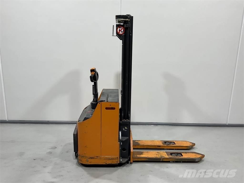 Still EGV-S13 Carelli stoccatori  automatici-usati