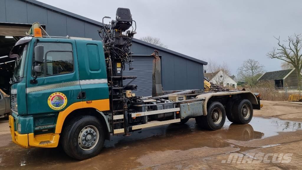 Ginaf M 3232-S Camion con gancio di sollevamento