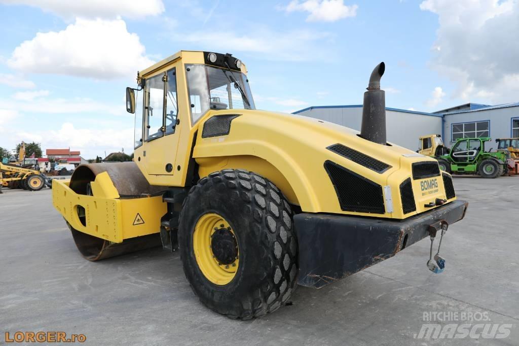 Bomag BW 219 D H-4 Rulli monotamburo