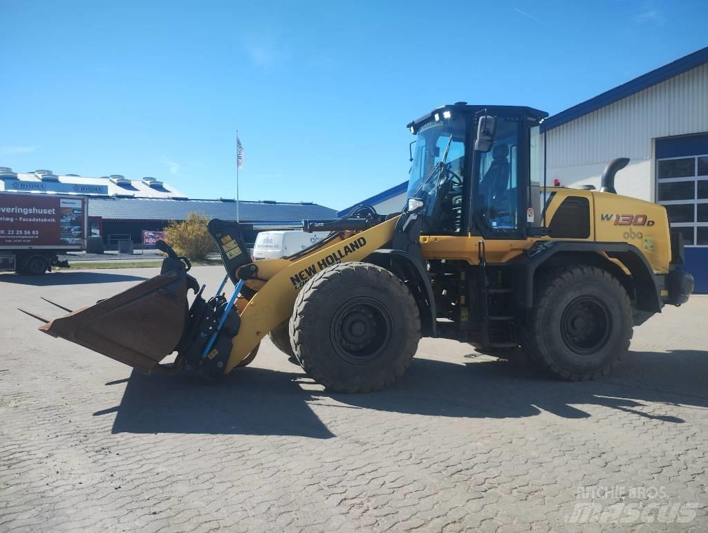 New Holland W130D LR Pale gommate