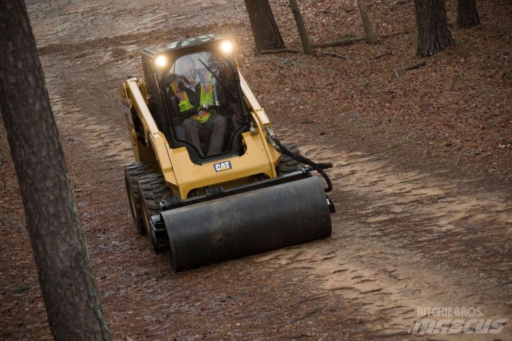 CAT 262 D Mini Pale Gommate