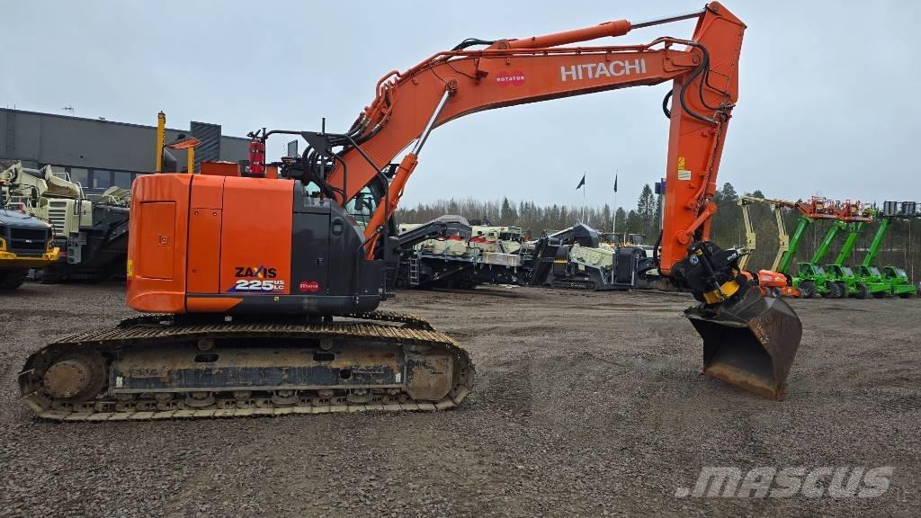 Hitachi ZX 225USLC-6 Escavatori cingolati