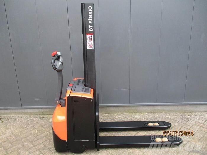 BT SWE 080L Transpallet uomo a terra