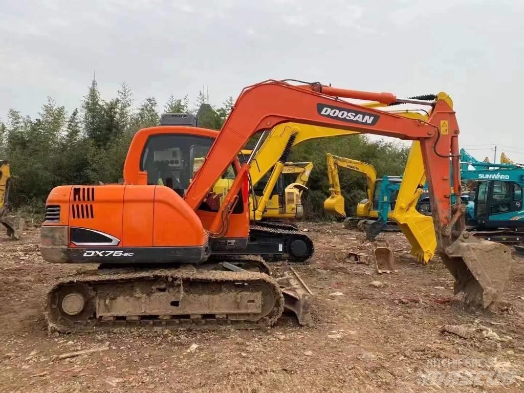 Doosan DX 75-9 C Escavatori cingolati