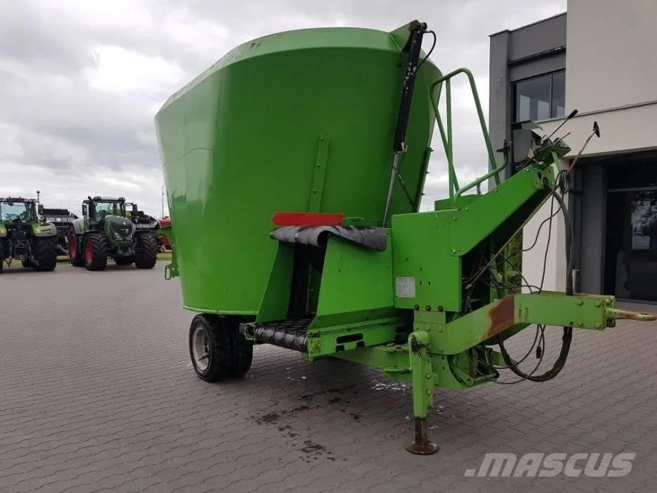  Farezin 13 m 3 Altri macchinari per bestiame