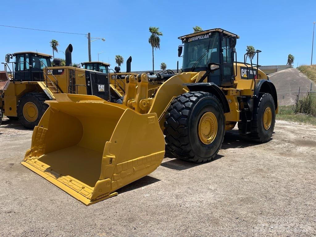CAT 980M Pale gommate