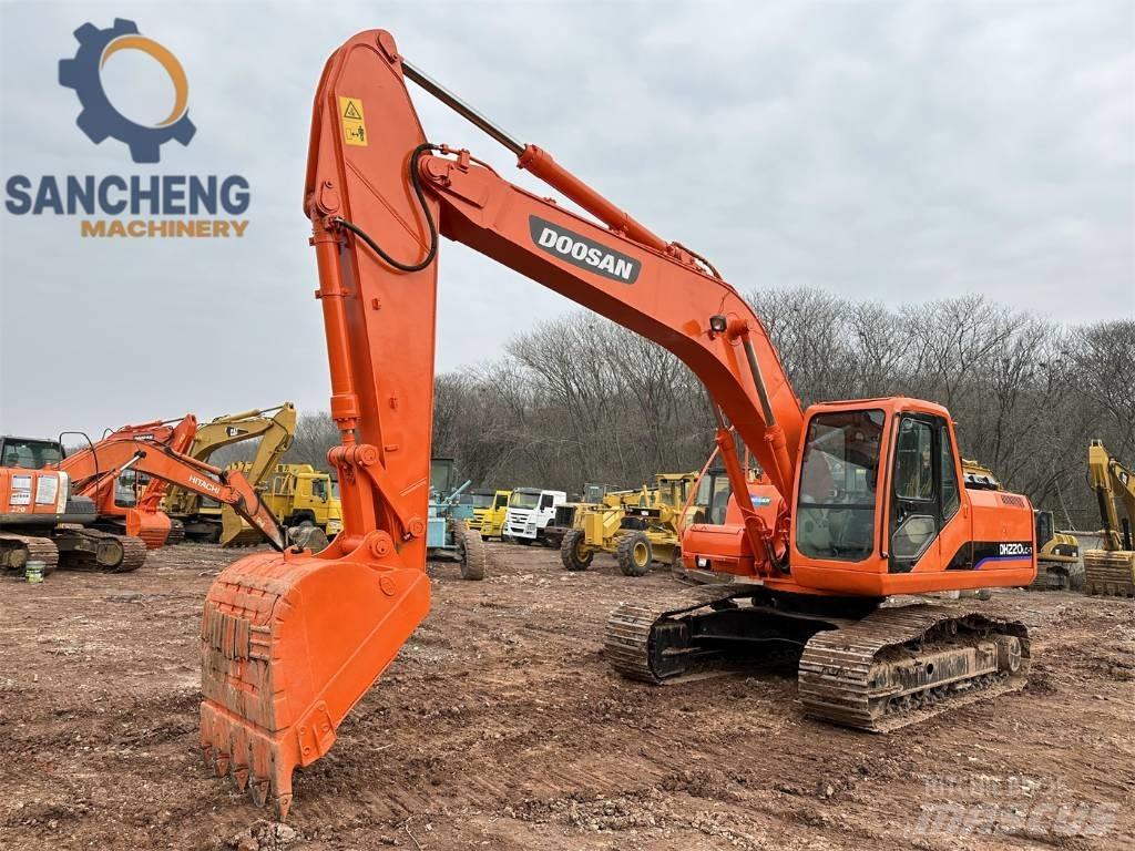 Doosan DH 220 Escavatori cingolati