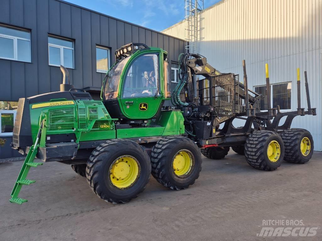 John Deere 1210 G Forwarder