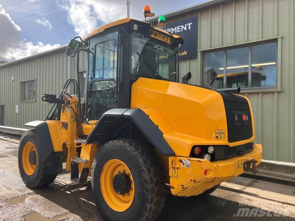 JCB 411 Pale gommate