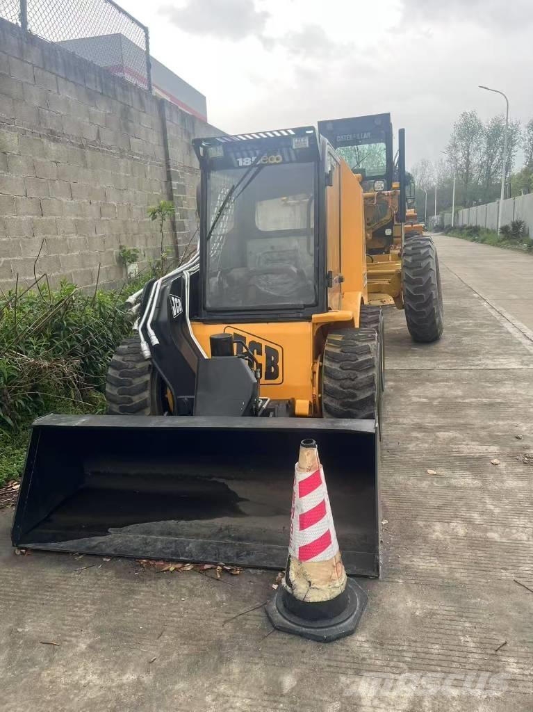 JCB 185 Mini Pale Gommate