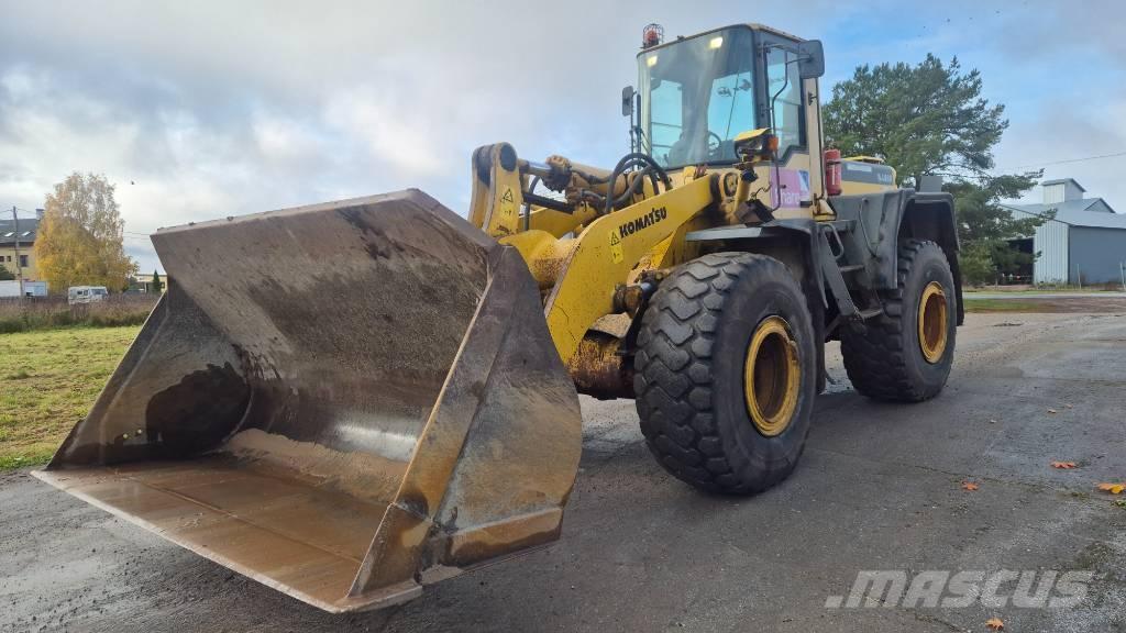 Komatsu WA 380-3H Pale gommate