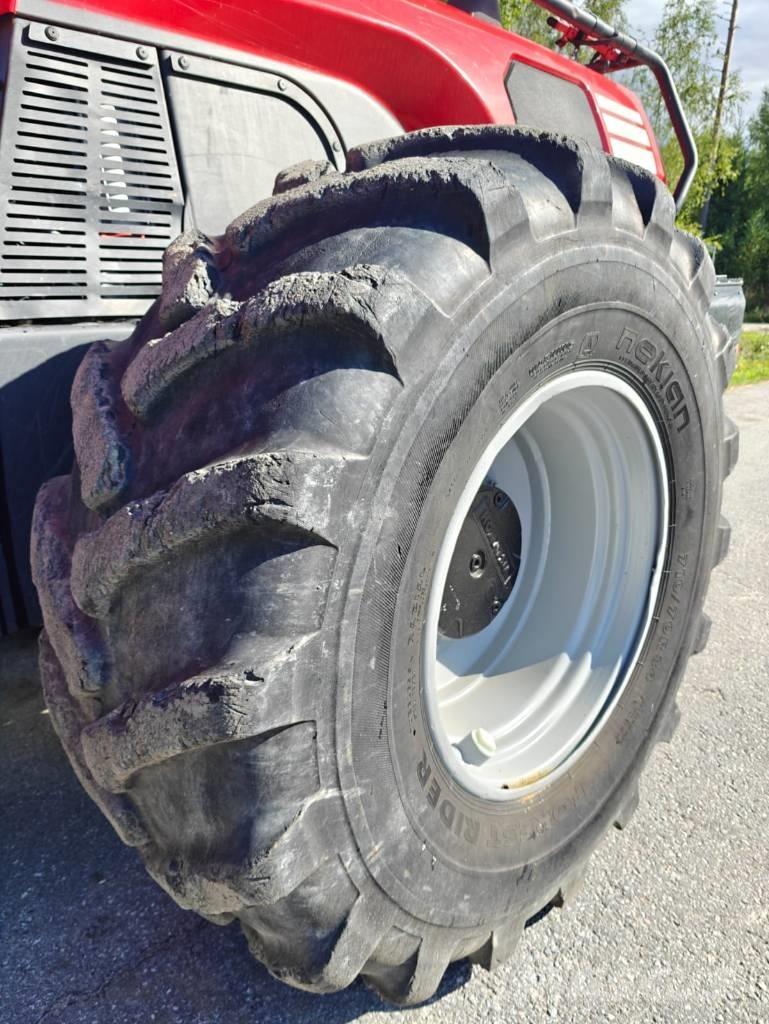Komatsu 951 Abbattitrici, Disboscatrici