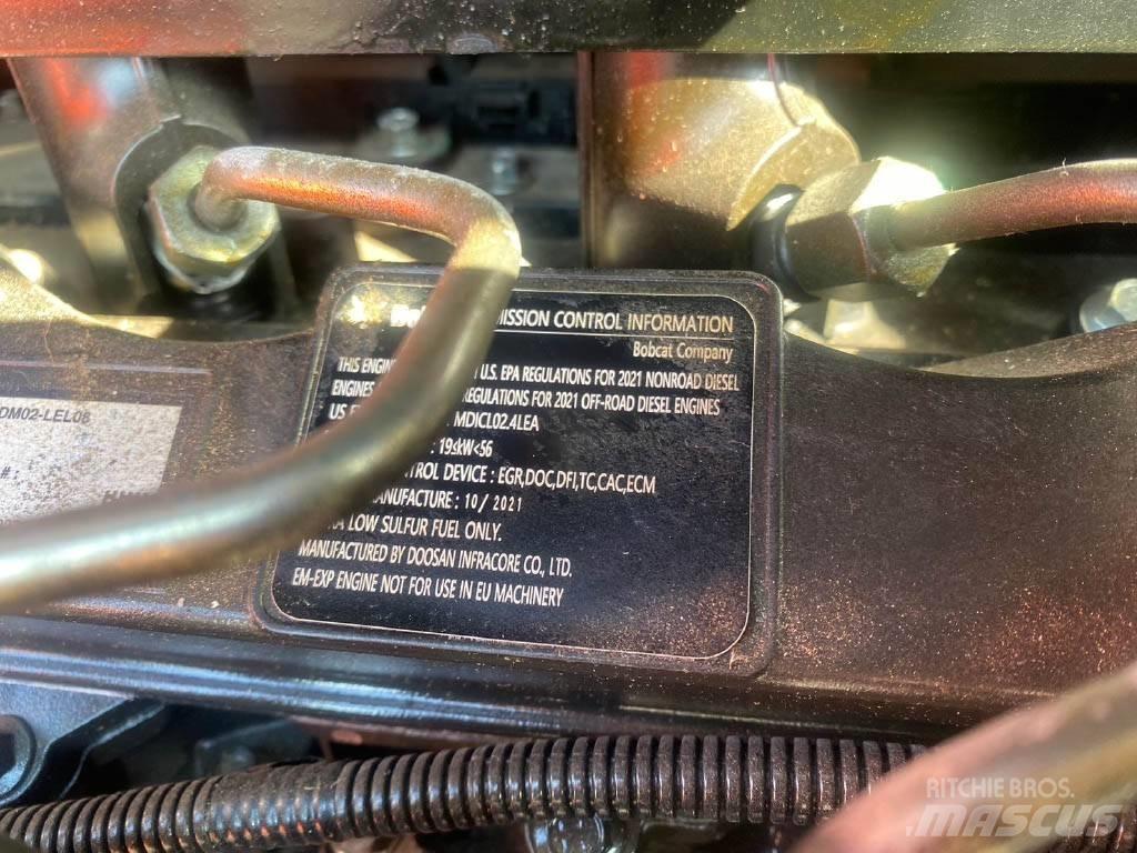 Bobcat T450 Mini Pale Gommate