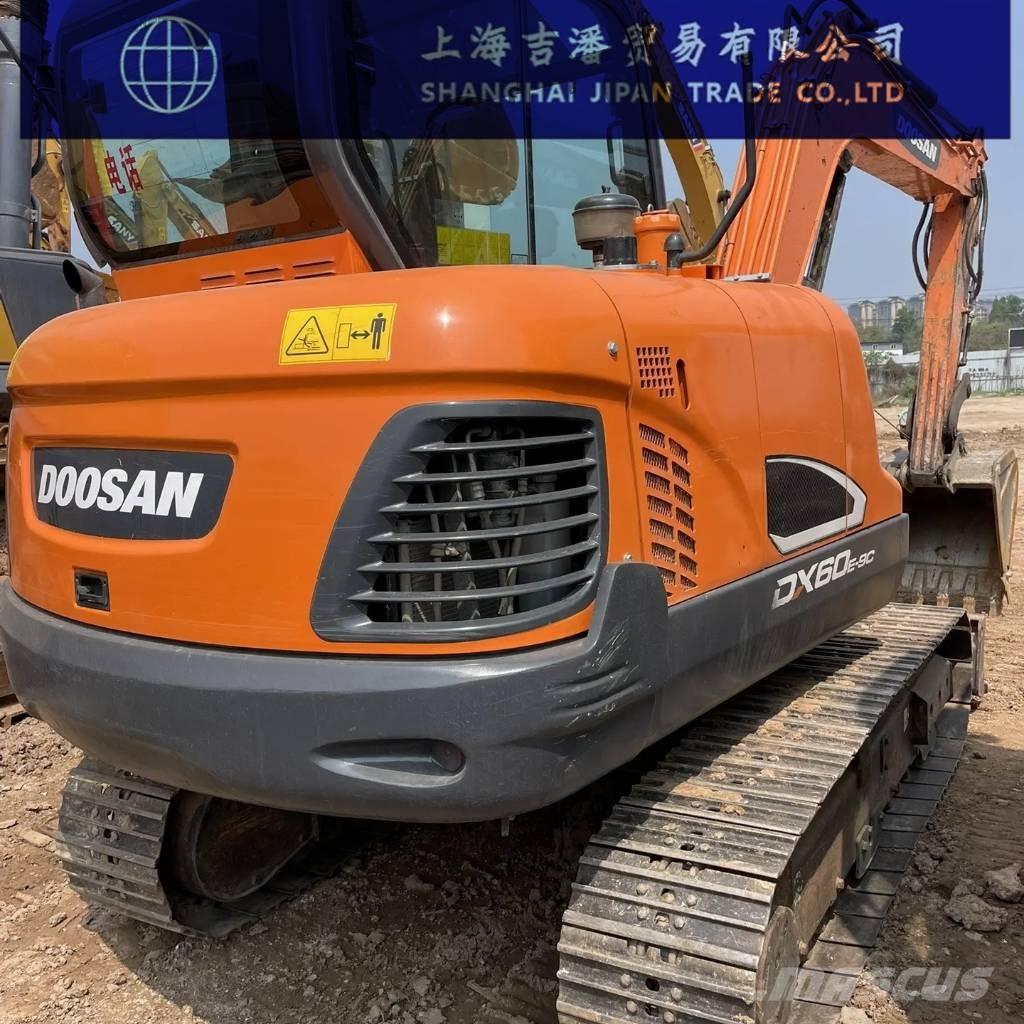 Doosan DX 60 Escavatori cingolati