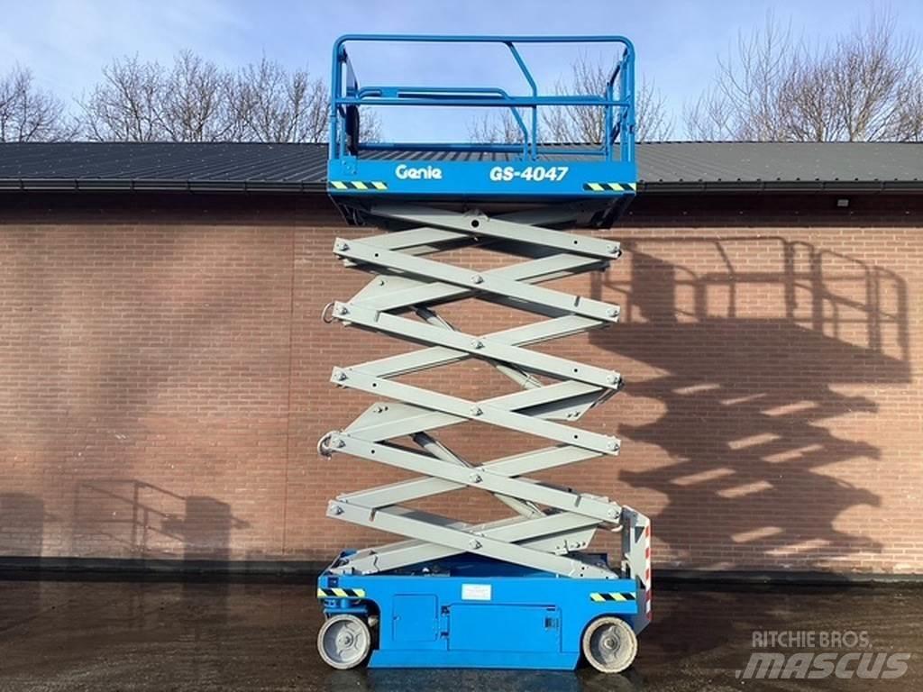 Genie GS4047 Piattaforme a pantografo