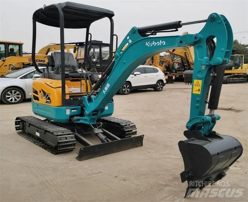 Kubota U17 Miniescavatori
