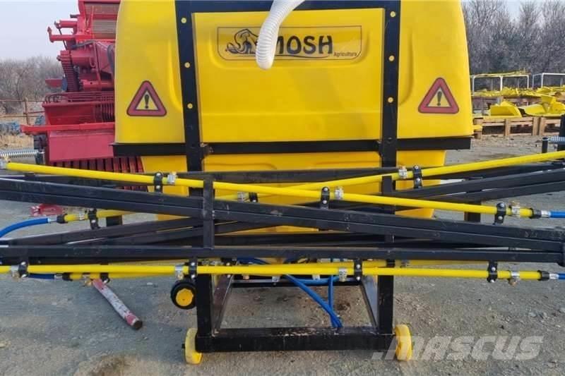  Mosh 600L Sprayer Macchine/unitá di lavorazione e stoccaggio/altri