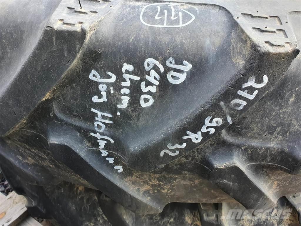 BKT 270/95R32 x2 Pneumatici, ruote e cerchioni