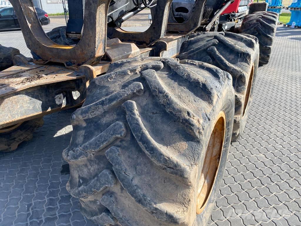 Komatsu 855 Forwarder