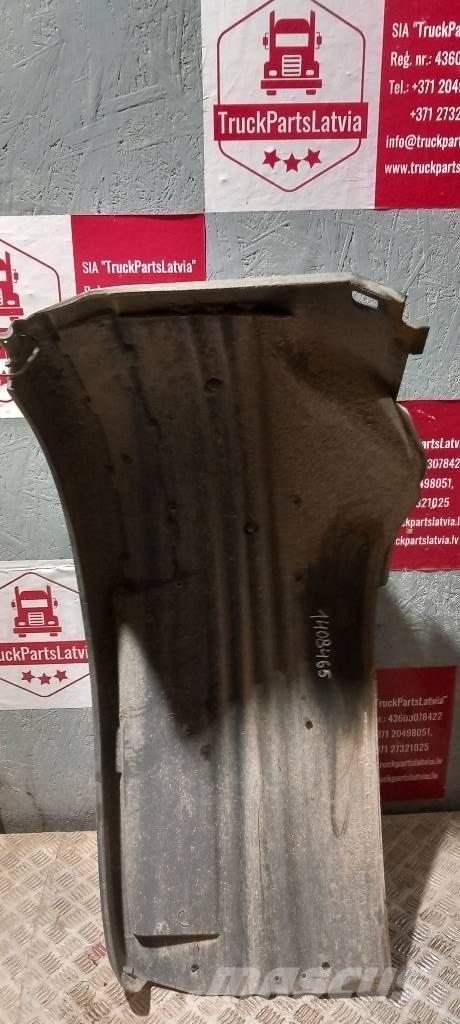 Scania 94 D.   1408465 Cabine e interni