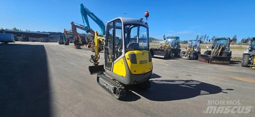 Wacker Neuson ET 18 Miniescavatori