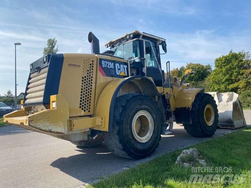 CAT 972M XE Pale gommate