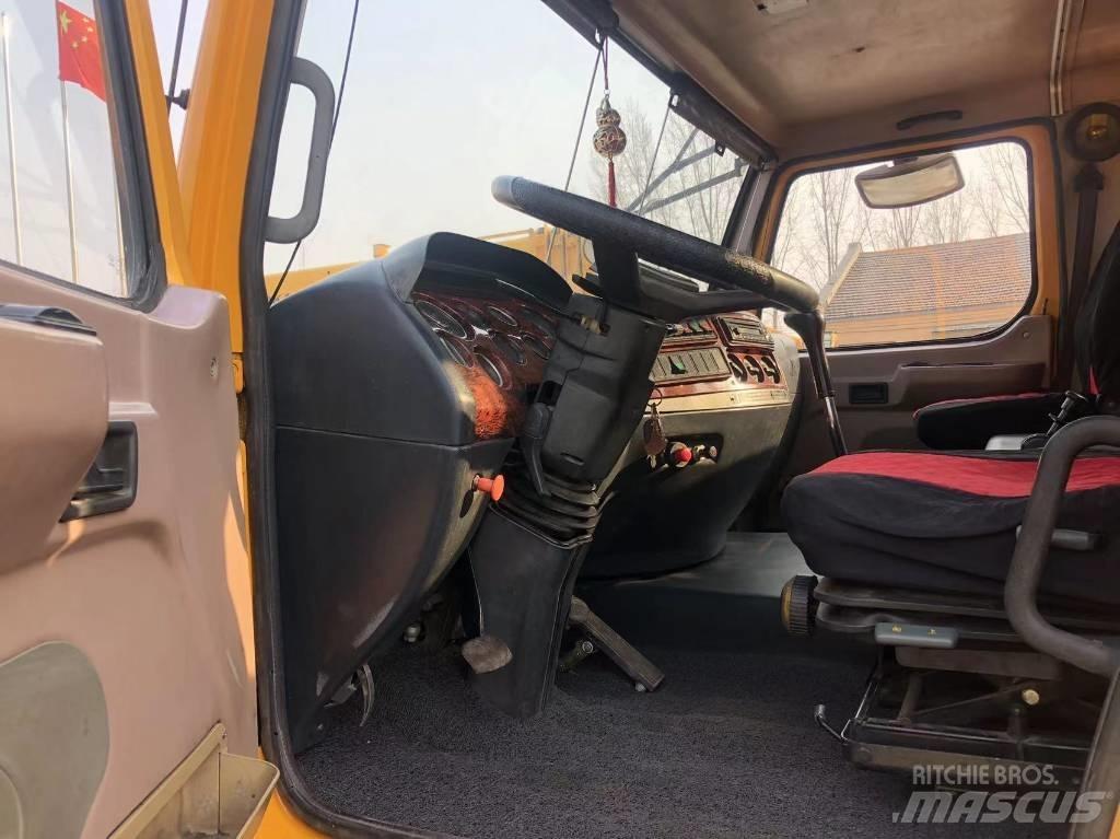 XCMG XCA 180 L Gru per tutti i terreni