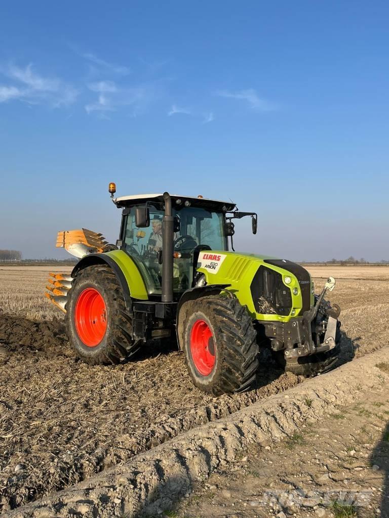 CLAAS Arion 630 Trattori
