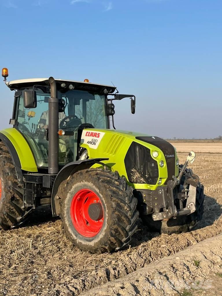 CLAAS Arion 630 Trattori