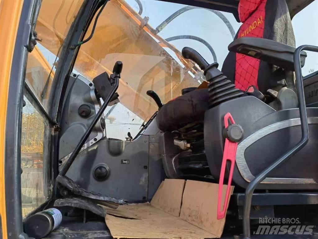 Hyundai 30 L-9 A Escavatori cingolati