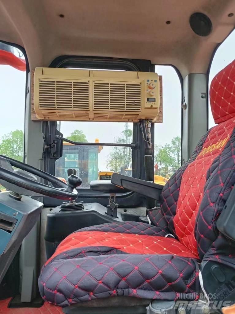Doosan DL505 Pale gommate
