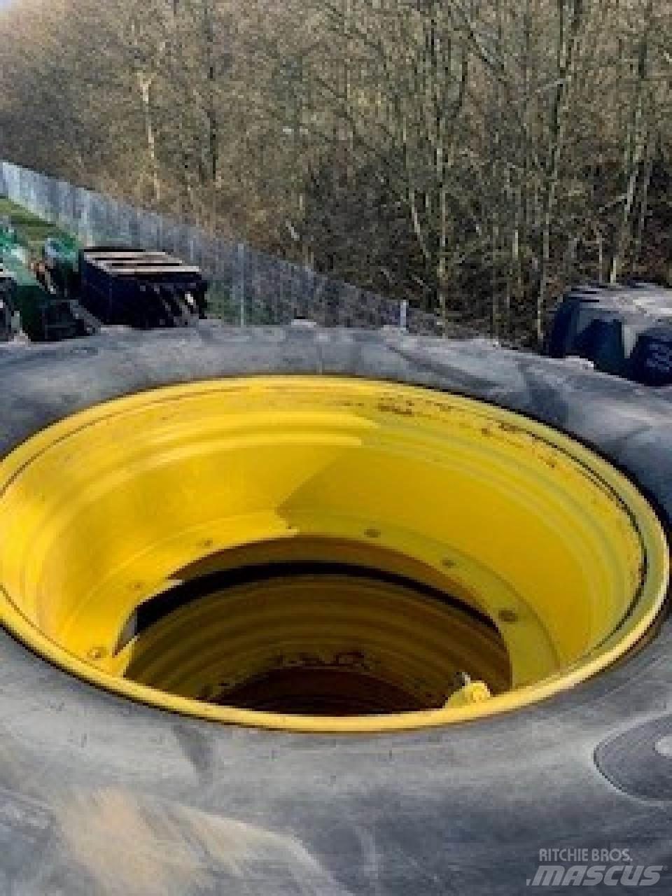 Mitas 680/80R42 Pneumatici, ruote e cerchioni