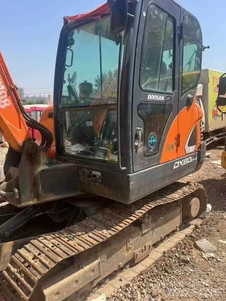 Doosan DX 60 Miniescavatori